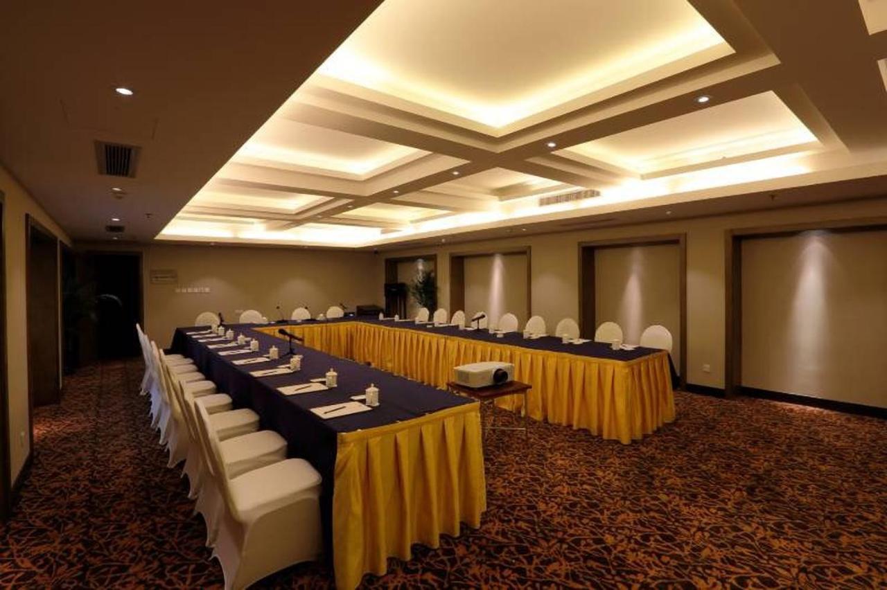 Taizhou Garden Hotel Экстерьер фото